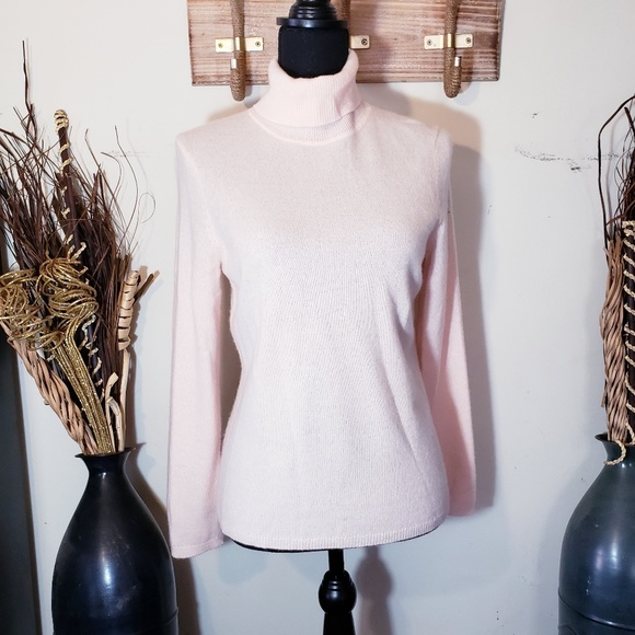 Charter Club Sweaters - Charter Club 100% Cashmere turtleneck sweater Med.